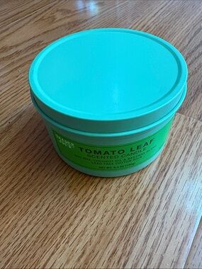 Trader Joe's Tomato Leaf Scented Candle - Green Tin
